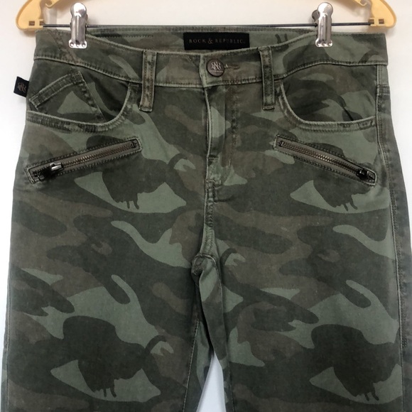 Rock & Republic camo crop/ankle jeans/pants | Sz 8 26-27.5” inseam - Picture 2 of 12